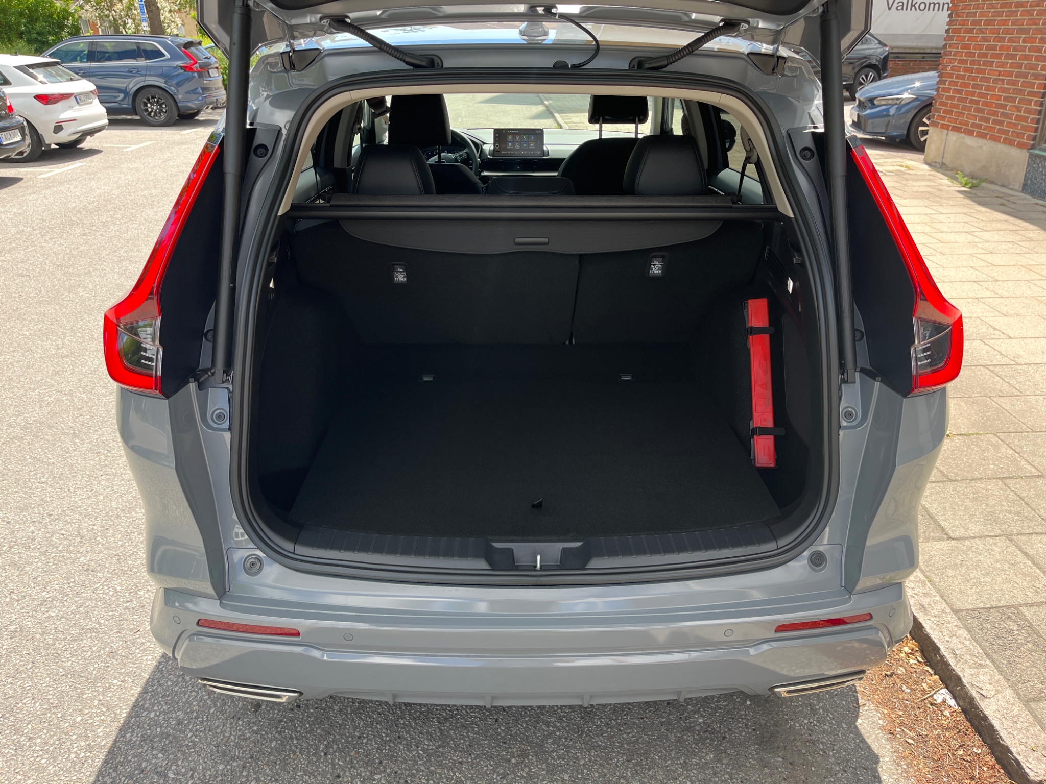 Honda CR-V e:PHEV E-CVT Advance Tech 2026, photo 6/29