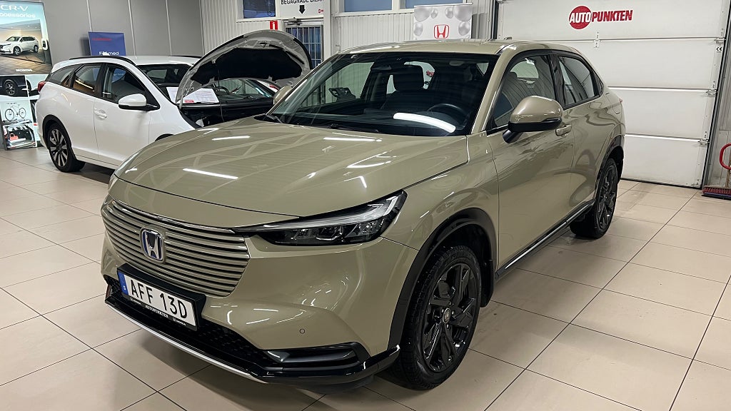 Honda HR-V Advance Hybrid 1.5 i-MMD | Nyservad | Serviceavtal