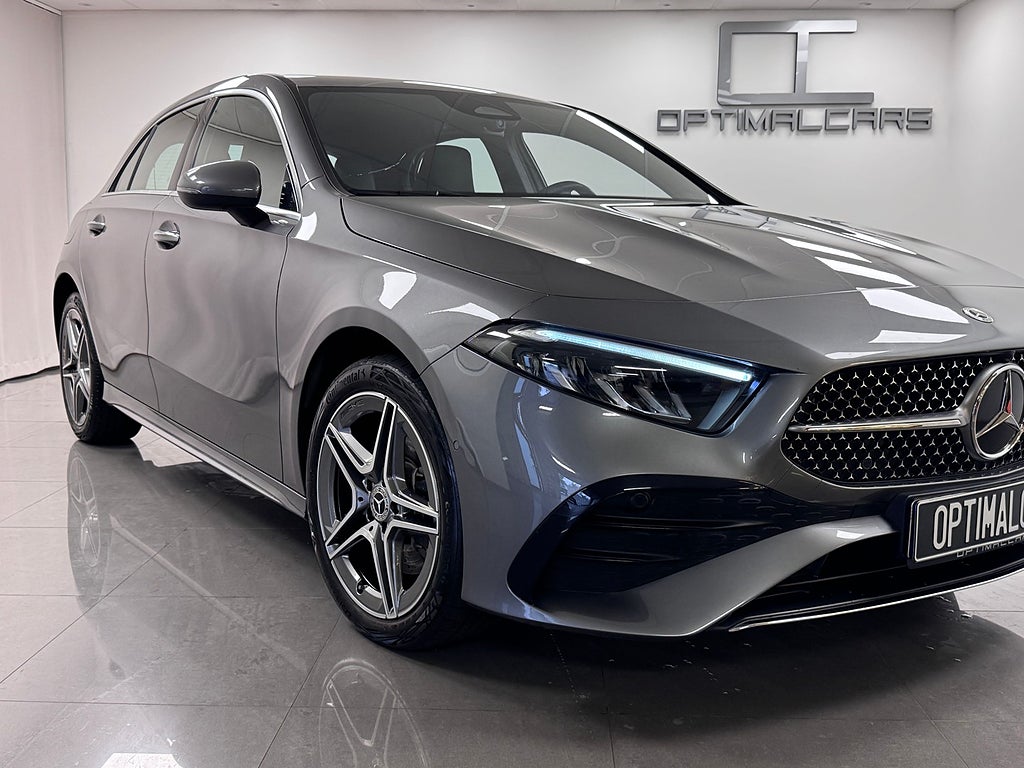 Mercedes-Benz A 2023 - miniatyr 2