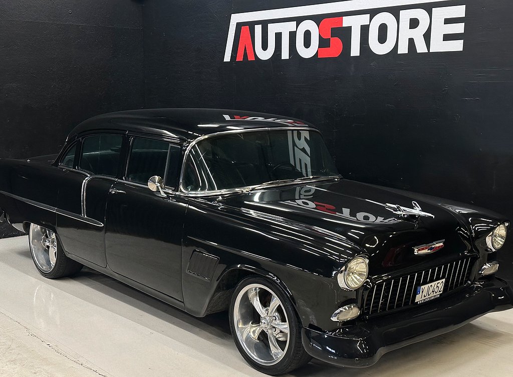 Chevrolet Bel Air Two-ten 350 V8 ANAB 9" Inredning TH700 Aut 4-door