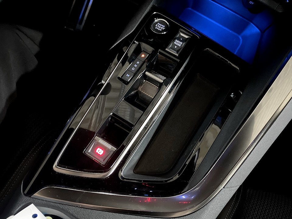 Bild på Peugeot 3008 GT 1.2 PT 130hk Aut - B-KAMERA, NAVI