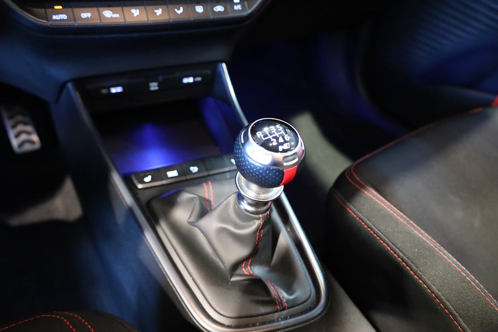 Hyundai i20 1,0 T-GDI iMT 48V MHEV N-Line 120hk Keyless Kamera