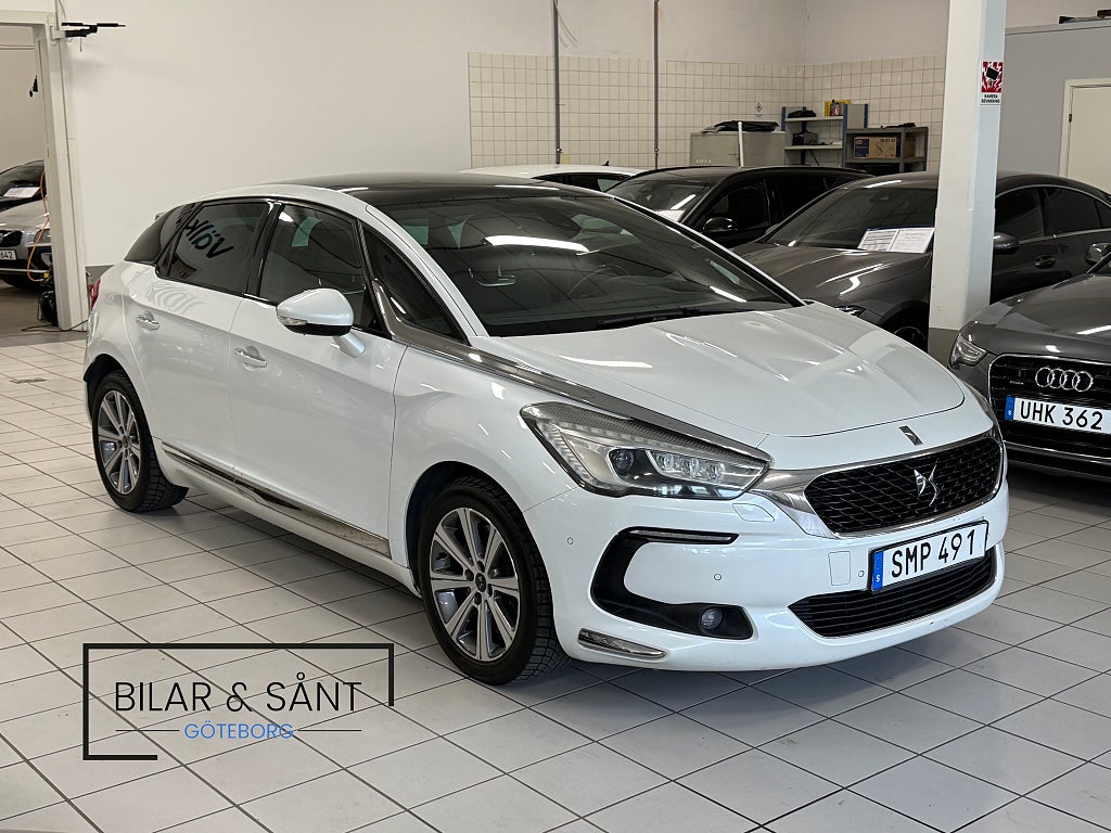DS 5 2.0 BlueHDi 181hk Navi Navi Panorama Massage Head-Up