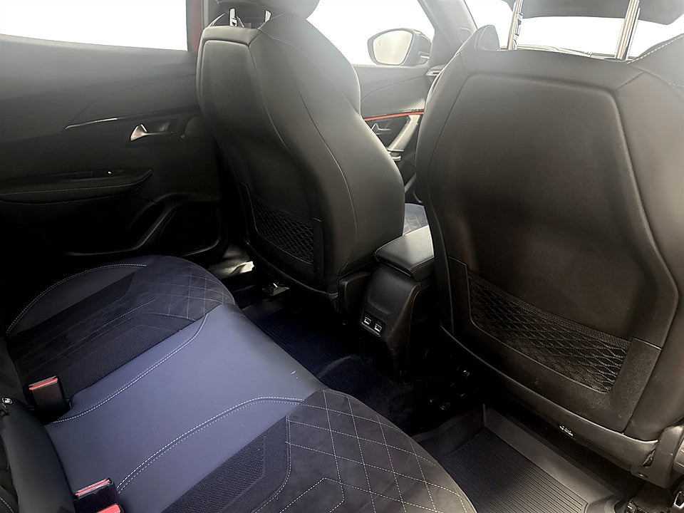 Bild på Peugeot E-2008 GT Pack 50kWh 136hk Aut B-KAMERA CARPLAY