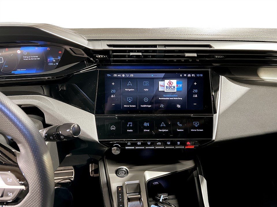 Bild på Peugeot 308 5D GT 1.2 PT 130hk Aut - B-KAMERA,NAV,CARPLAY