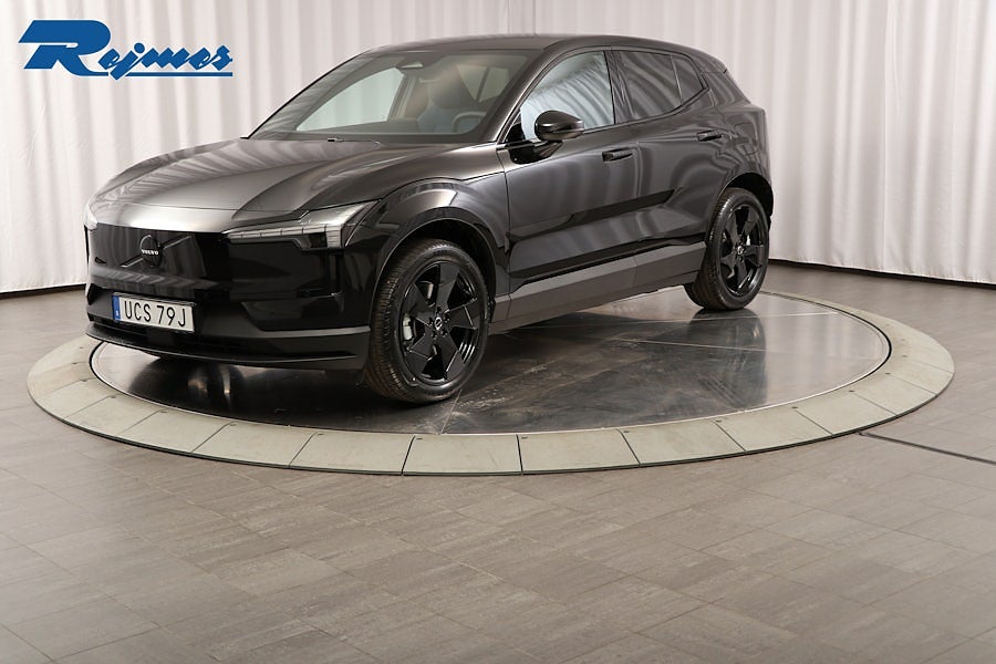 Volvo EX30 SM Extended Range Plus Black Edt