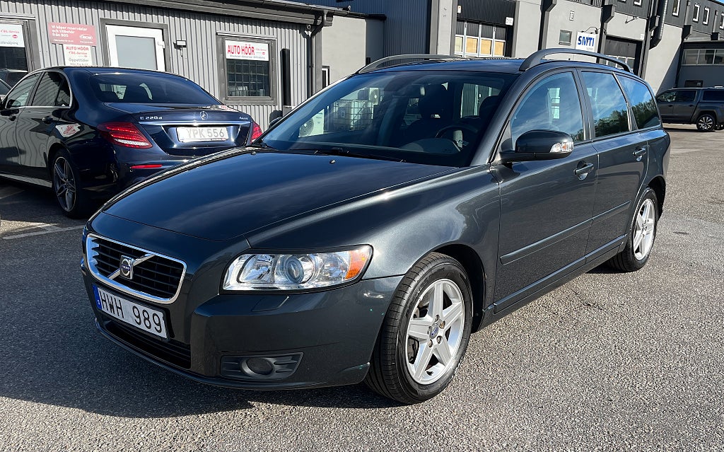 Volvo V50 2.0 D Powershift Momentum Euro 4