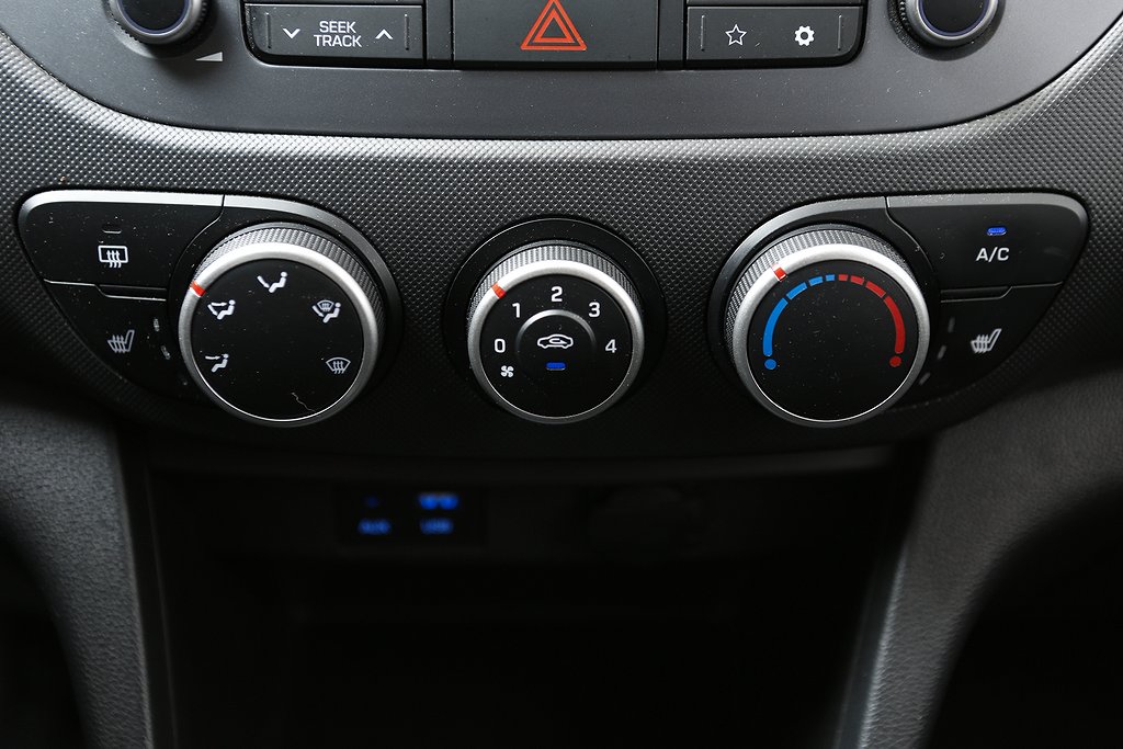 Hyundai i10 1,0 blue 67hk Trend 5D CarPlay P-sensor 2020