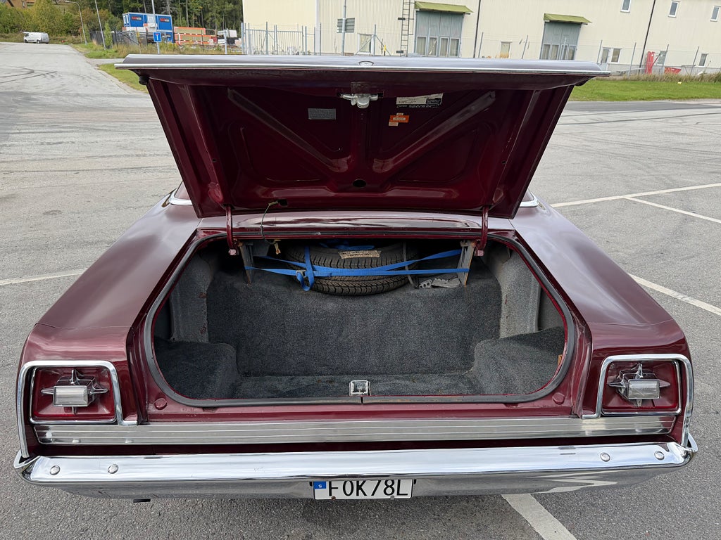 Ford Galaxie 500 4-dörrars Hardtop 5.0 V8 0kr insats 1705kr/mån