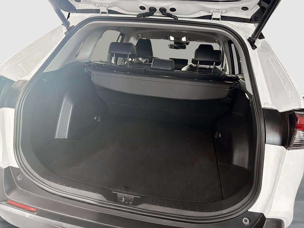 Toyota RAV4 2023 - miniatyr 10