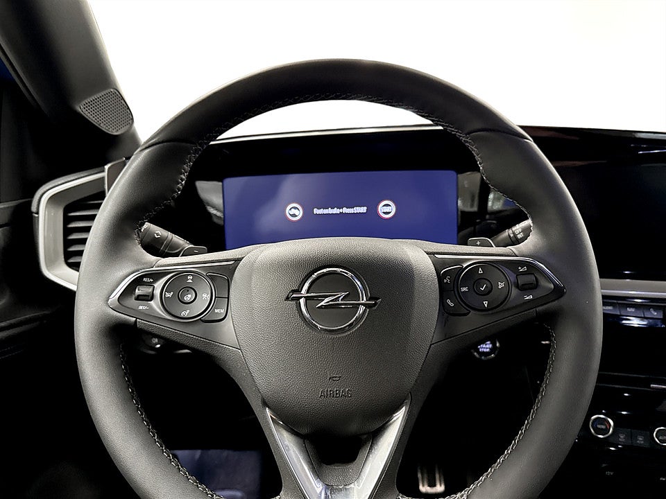 Bild på Opel Mokka SE Edition 1.2 Turbo 130hk Aut B-KAMERA CARPLAY