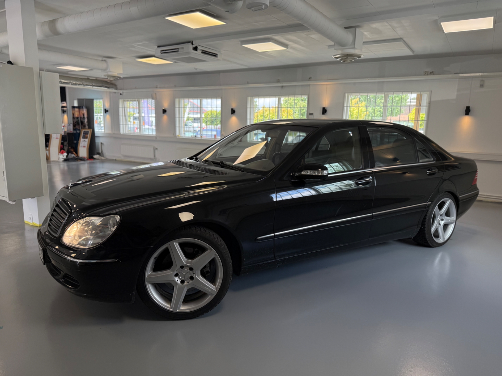 Mercedes-Benz S