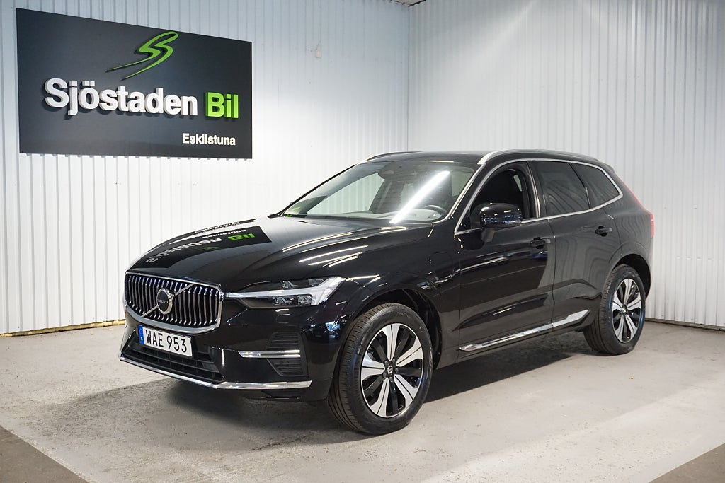 Volvo XC60 T6 AWD Värmare Panorama Kamera Navi 4,95% Ränta