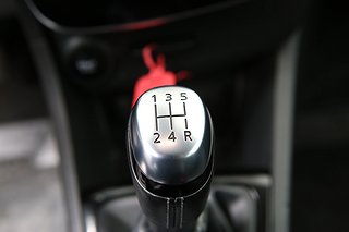 Halvkombi Renault Clio 21 av 23