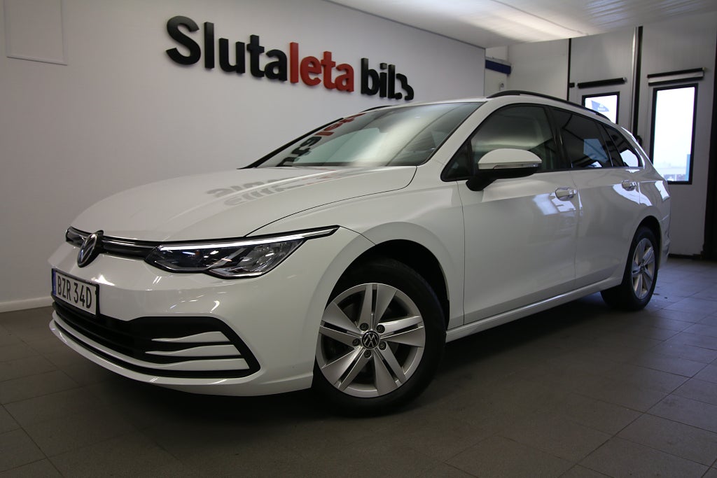 Volkswagen Golf Sportscombi 1.5 eTSI Automat P-Värm S/V Hjul