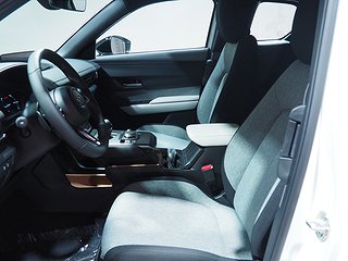 SUV Mazda MX-30 12 av 20