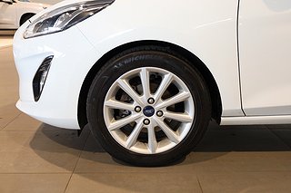 Halvkombi Ford Fiesta 7 av 19