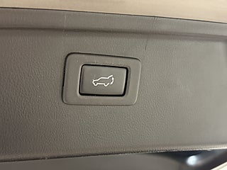 Subaru Outback 2.0 4WD Aut Summit H/K Pano Drag Mvärm Skinn Kamera SoV – bild 18
