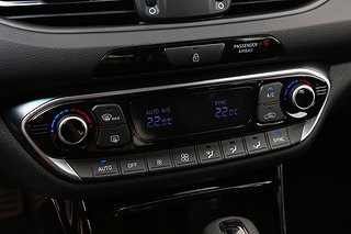 Halvkombi Hyundai i30 21 av 24