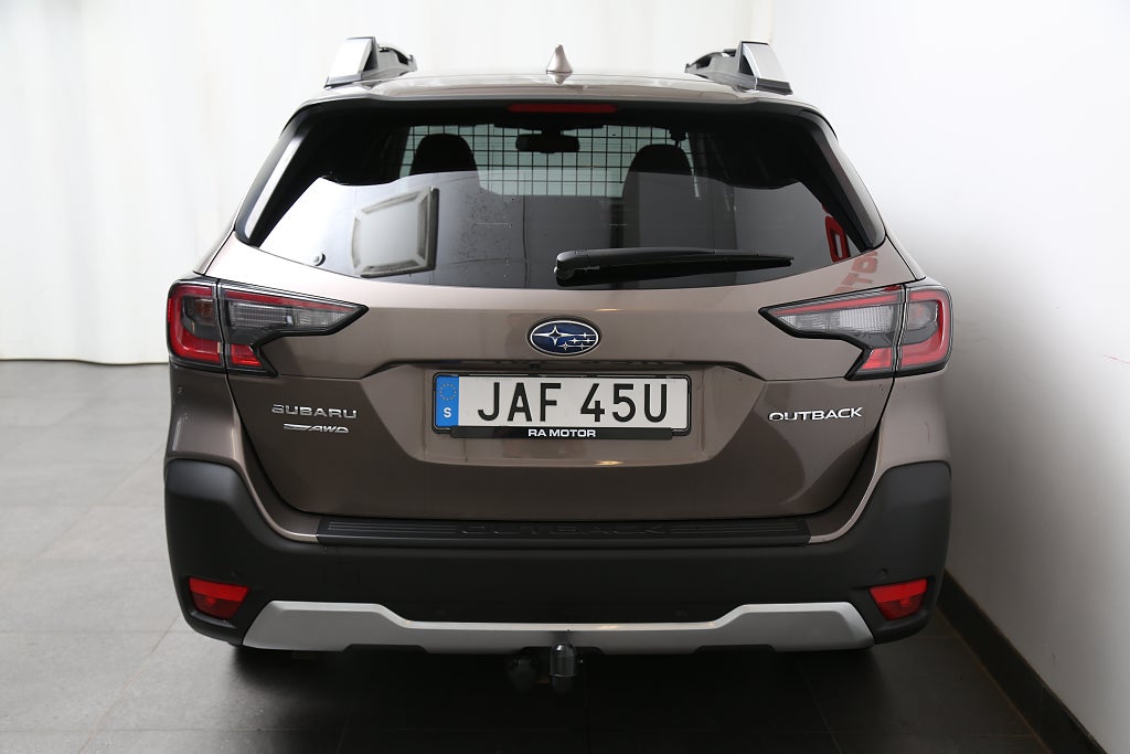 Subaru Outback 2,5i XFuel Touring AWD Skinn I Taklucka I H/K I Drag 2022