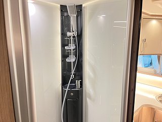 Husbil-integrerad Kabe TMI 860 LGB Imperial 18 av 36