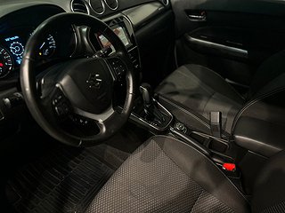 Suzuki Vitara 1.0 Boosterjet AllGrip Aut 111hk Kamera SoV
