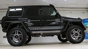 Mercedes-Benz G500 4x4 har rullat 2 700 mil. 