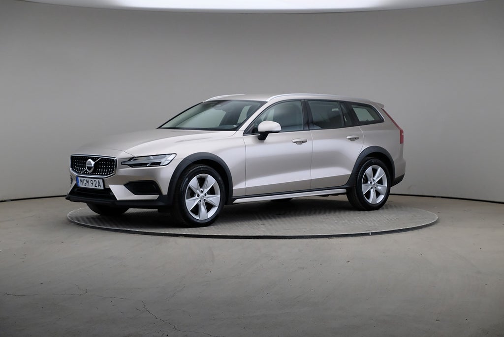 Volvo V60 Cross Country B4 AWD 197hk Core Aut Drag