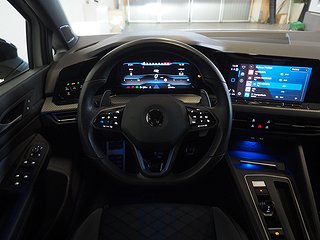 Halvkombi Volkswagen Golf 14 av 26