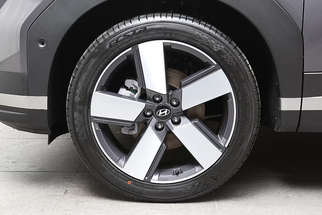 Hyundai Santa Fe 4WD Plug-In Advanced Privatleasing Inkl. Vinterhjul 2025