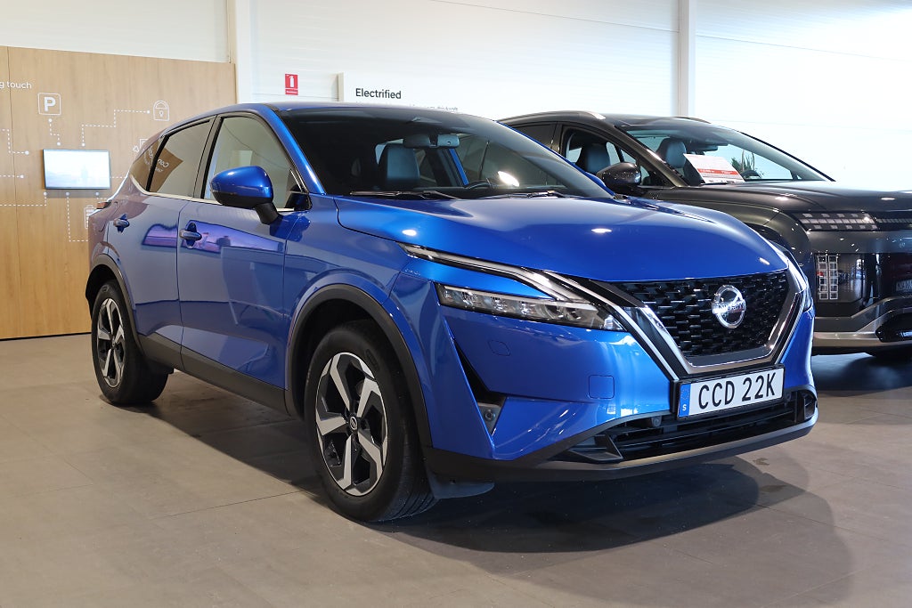 Nissan Qashqai 1.3 DIG-T AUT Drag 360° Navi CarPlay PDC HUD Keyless 2022