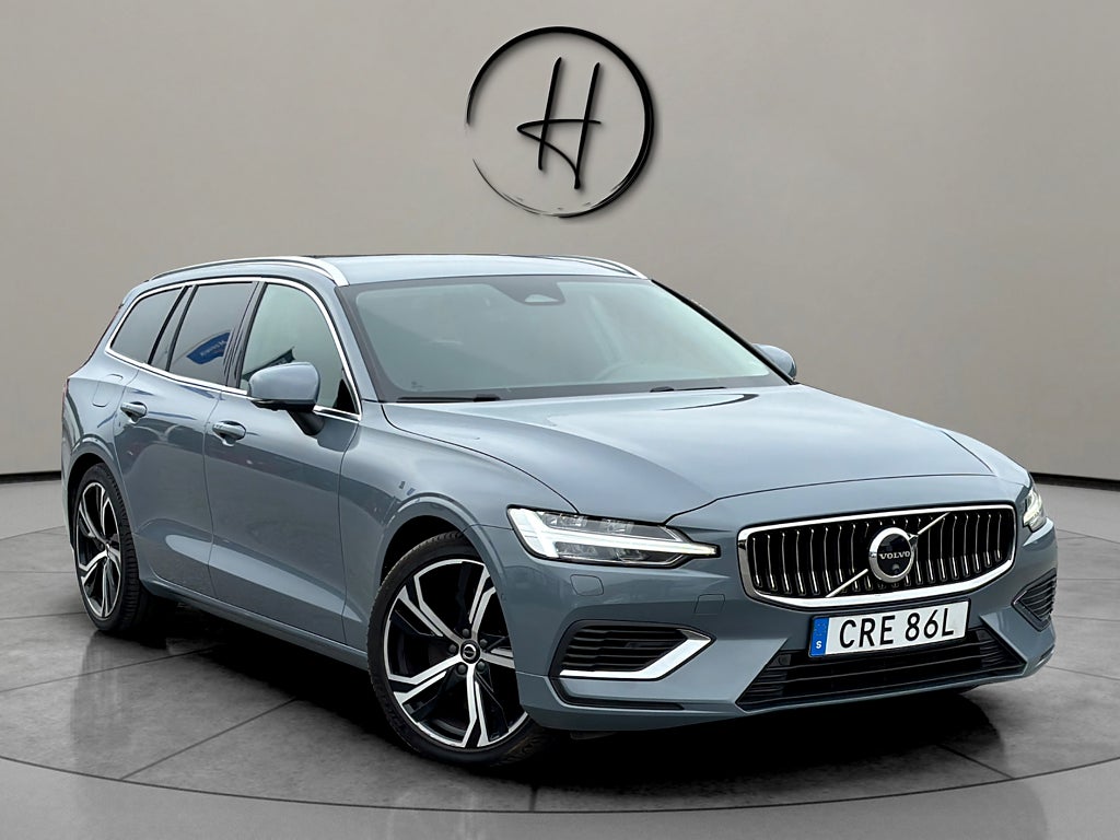 Volvo V60 Recharge T6 AWD 360°Kamera Google H/K * Stora Batteri *