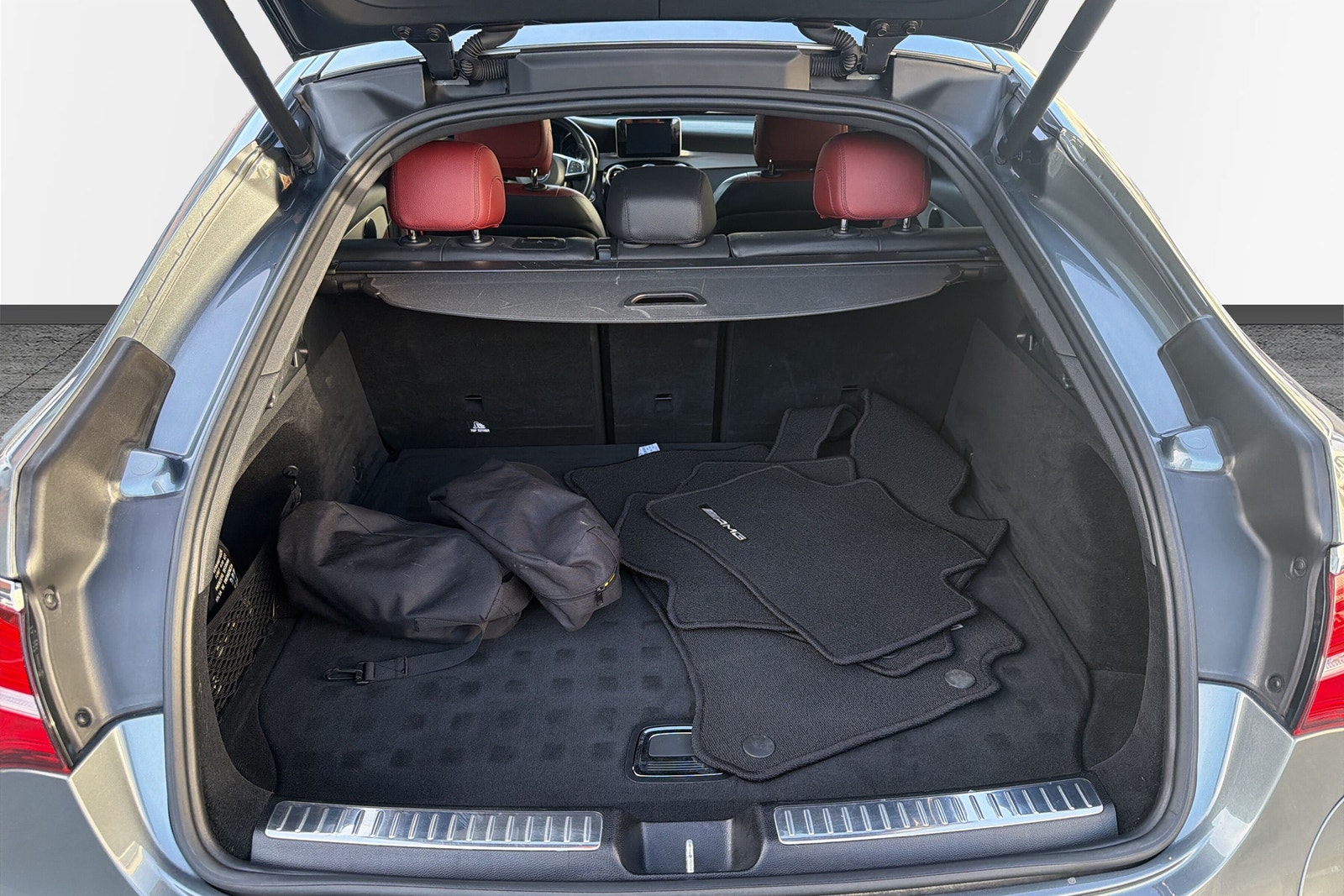 Mercedes-Benz GLC 350 e Coupé 4MATIC 7G-Tronic Plus AMG Pano 360 Drag 2018 - miniatyr 15