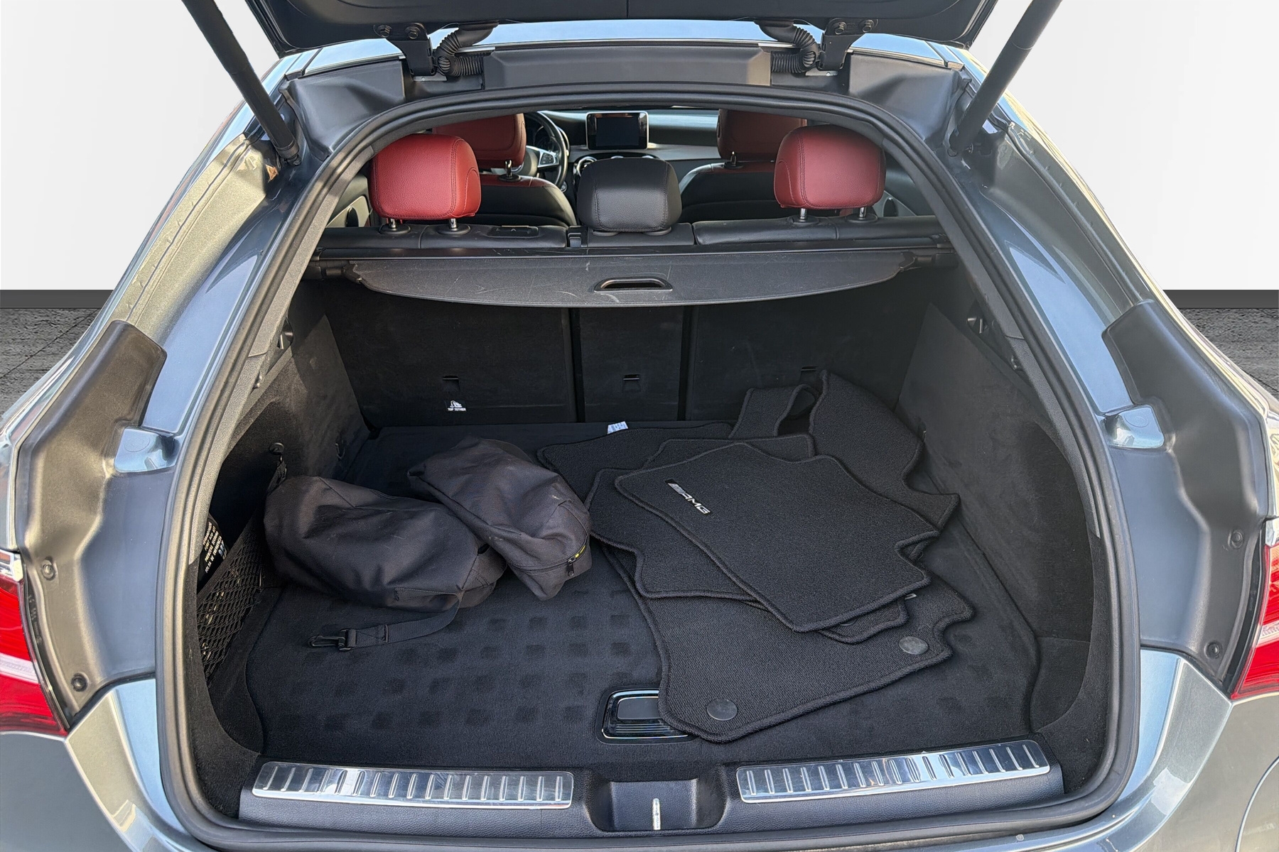 Mercedes-Benz GLC 350 e Coupé 4MATIC 7G-Tronic Plus AMG Pano 360 Drag 2018 - miniatyr 36