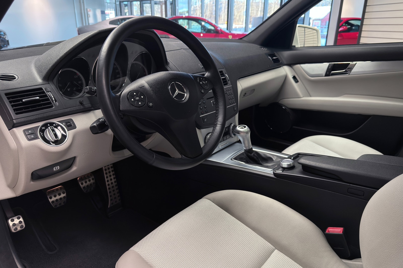 Mercedes-Benz C 220 CDI AMG Sport Avantgarde|Panorama|Svsåld 2011 - miniatyr 11