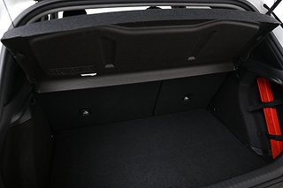 Halvkombi Hyundai i20 11 av 12