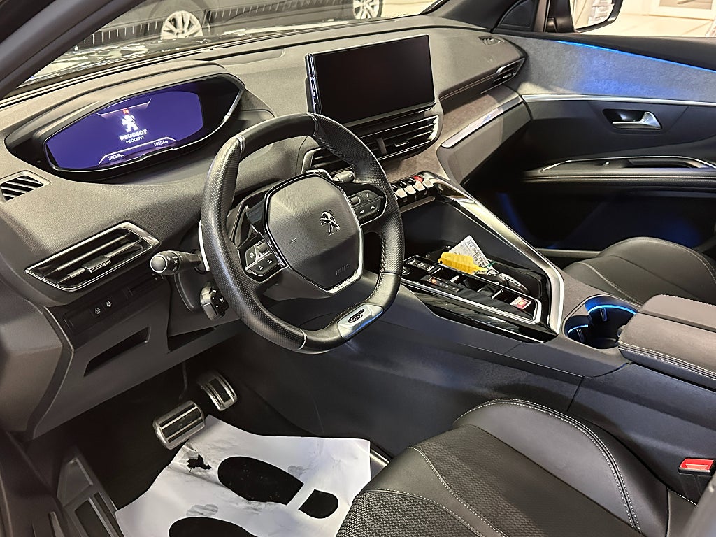 Peugeot 3008 GT 1.2 PureTech 130hk EAT B-kam, Navi, Carplay thumbnail