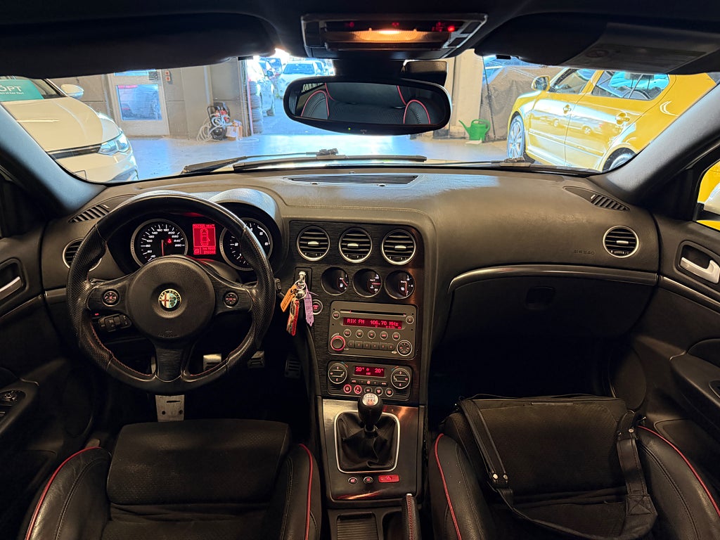 Alfa Romeo 159 2012 - miniatyr 21