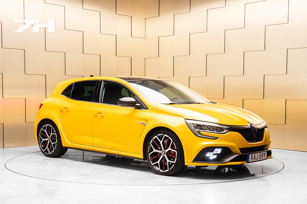 Renault Mégane R.S. Trophy 301 hk / Backkamera / Taklucka / 19" / Moms