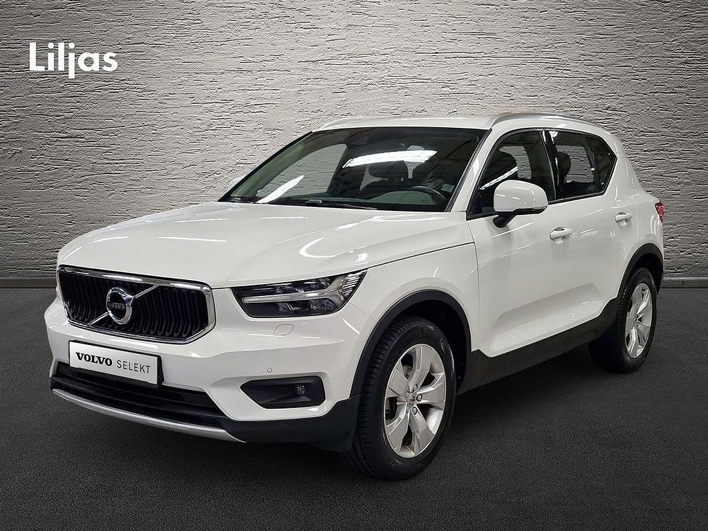 Volvo XC40 T2 FWD Momentum Advanced