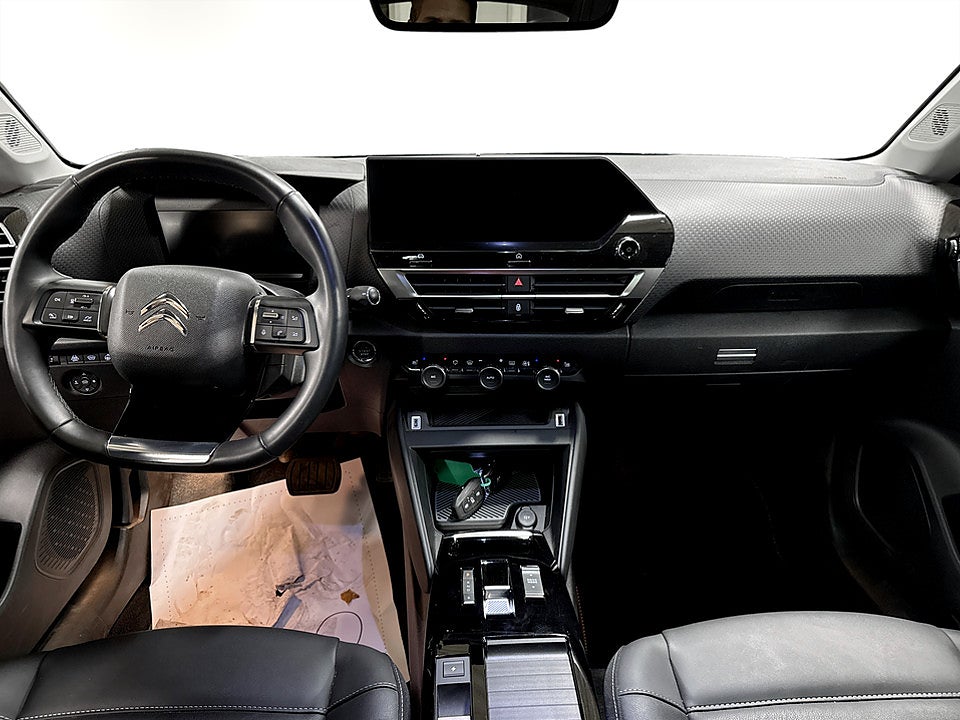 Bild på Citroën e-C4 Shine Exclusive 50kWh 136hk Aut - B-KAMERA,PANO,ELSTOL