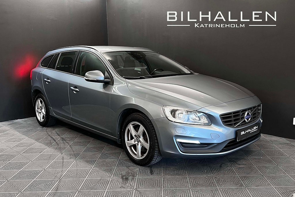 Volvo V60 D2 Kinetic D-Värmare P-Sensor Bak Kamrem bytt Ny Servad