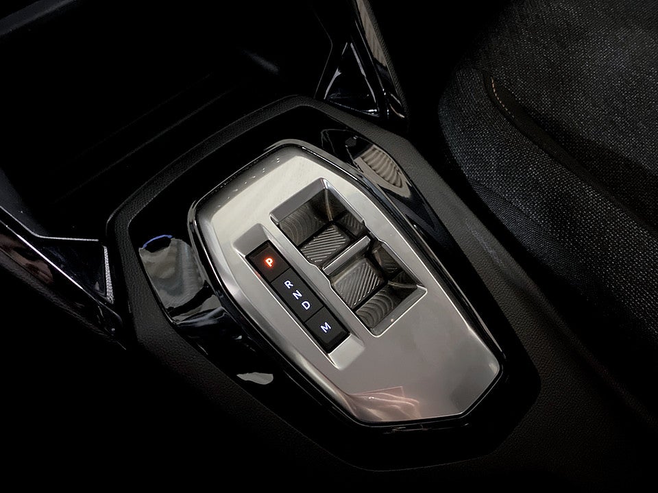 Bild på Peugeot 208 Style Hybrid 100hk Aut CARPLAY BACKSENSORER