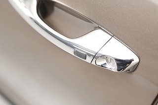 SUV Hyundai Santa Fe 9 av 28