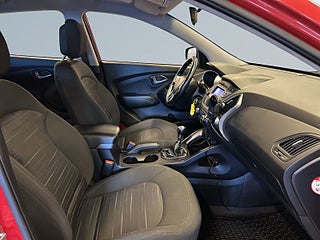 Hyundai ix35 1.6 GDI/Drag/MoK/SoV-Däck/Psens/2-Brukare – bild 10