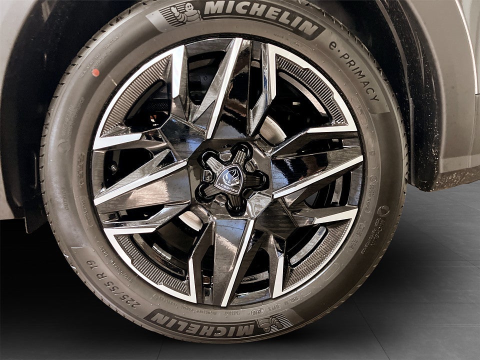 Bild på Peugeot 3008 Edition Hybrid - INK SERVICEAVTAL