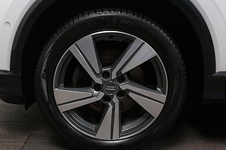 SUV Audi Q2 8 av 24