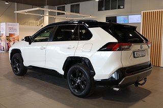 SUV Toyota RAV4 4 av 25