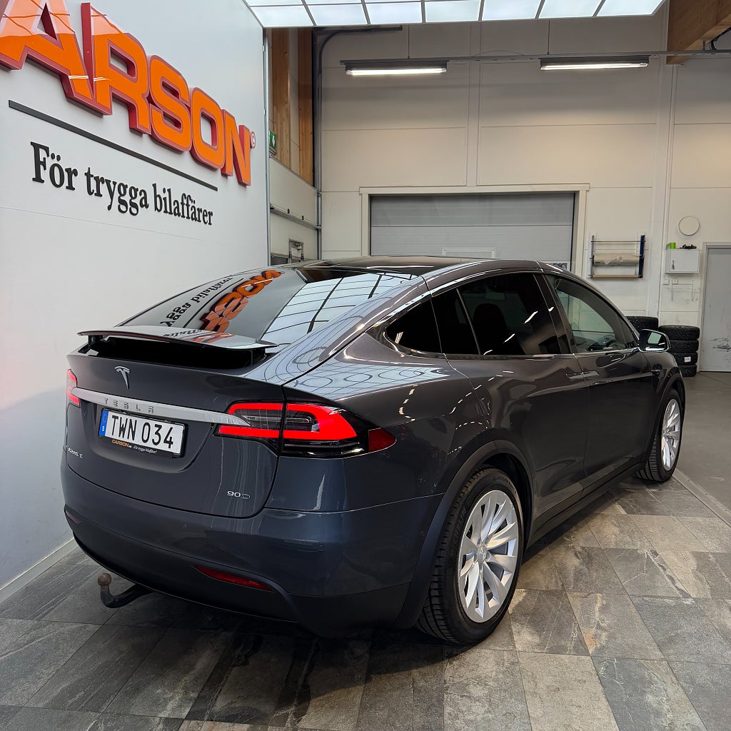 Tesla Model X 90D AWD 423hk 6-sits Leasebar Pano Summon Luftfjädring