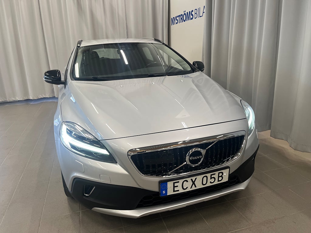 Volvo V40 Cross Country D3 Geartronic Pro Edition Drag VOC Backkamera thumbnail